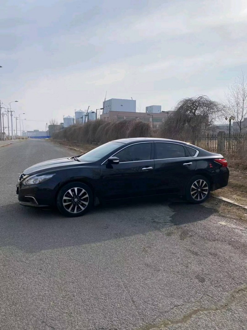 沈陽18年日產天籟3