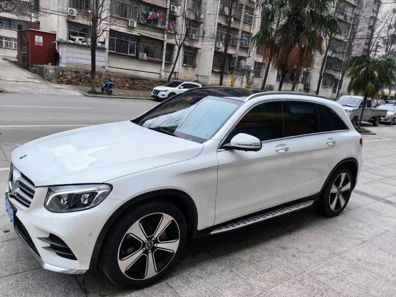 宜昌18年奔驰GLC4