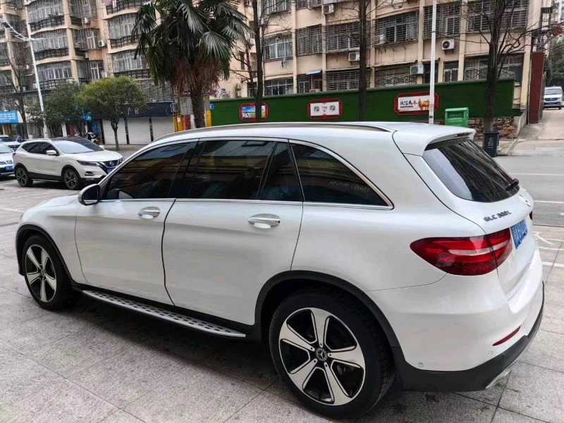 宜昌18年奔驰GLC7