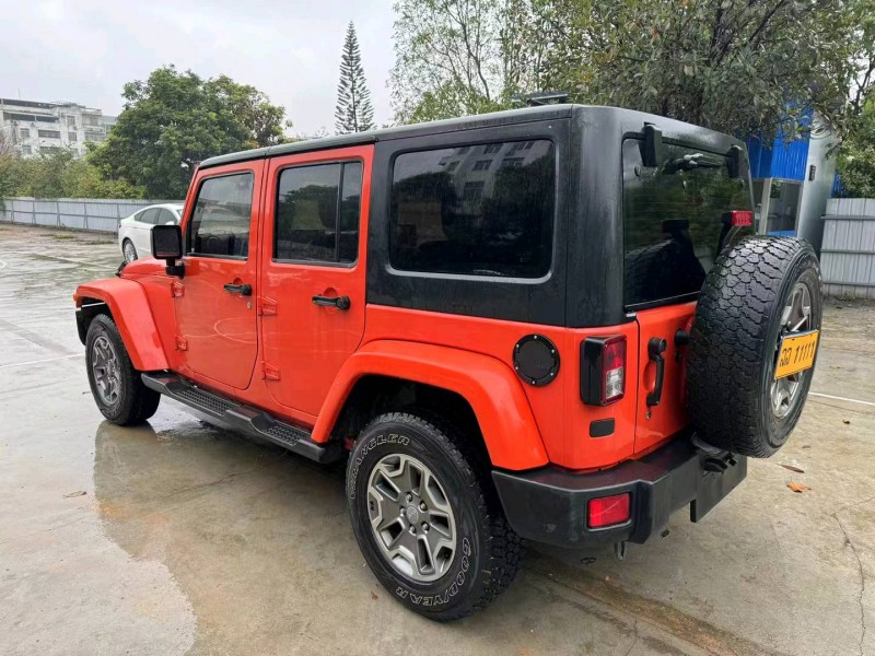 深圳15年Jeep牧马人7