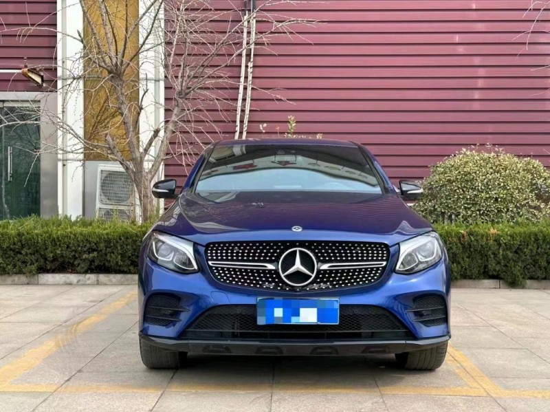 东营18年奔驰GLC1