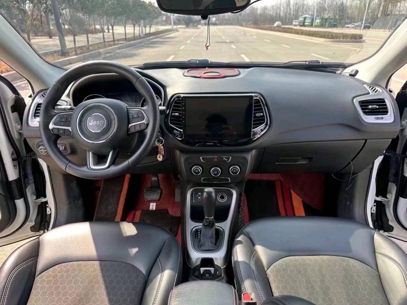 枣庄18年Jeep指南者6