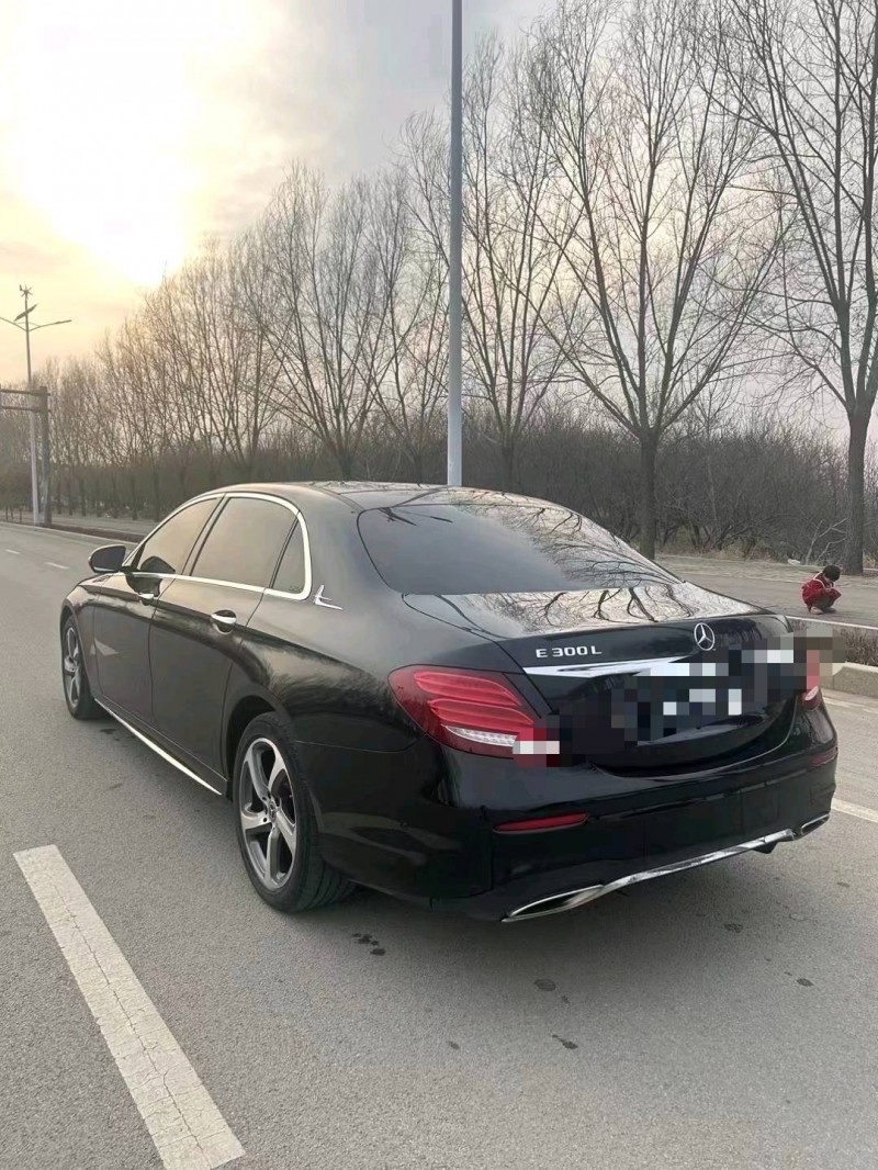 枣庄19年奔驰E8