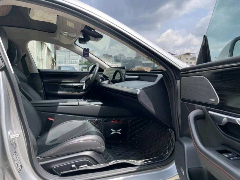 廣州21年小鵬汽車p76