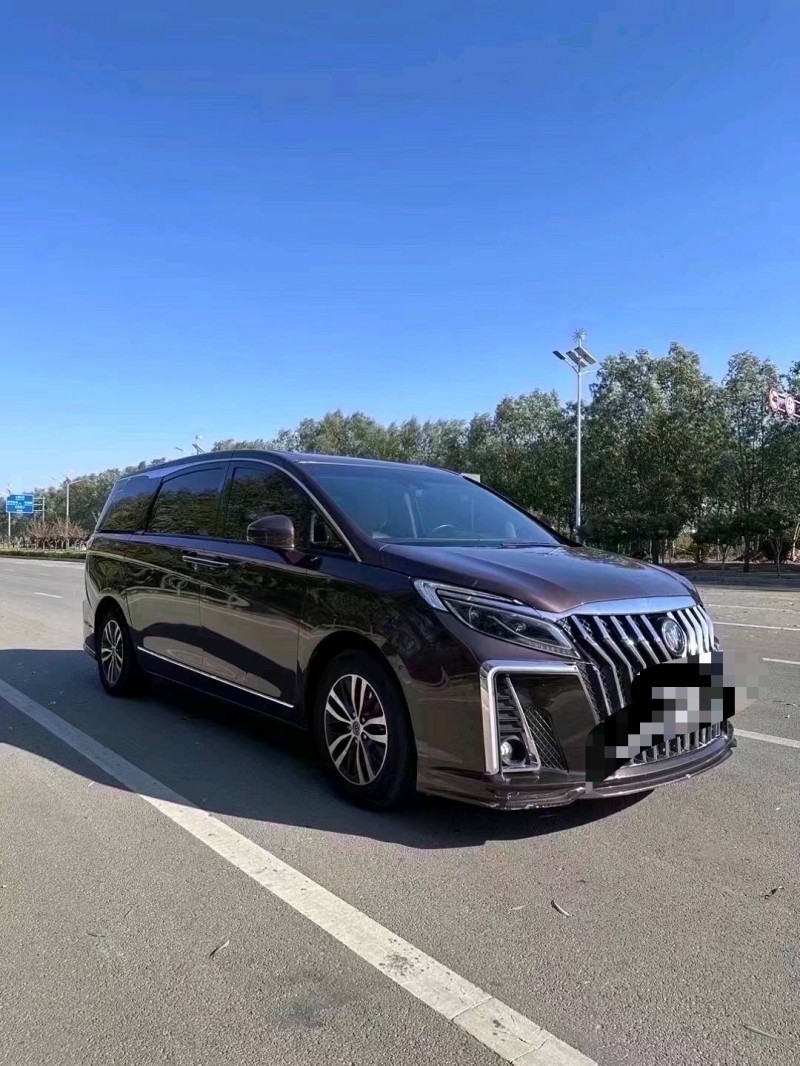 枣庄19年别克GL82