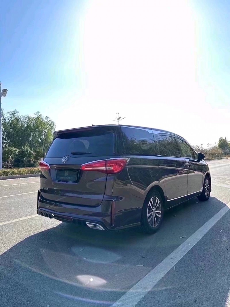 枣庄19年别克GL88