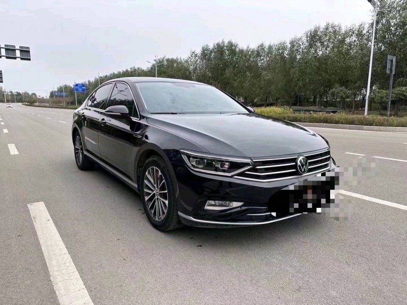 枣庄22年大众迈腾2