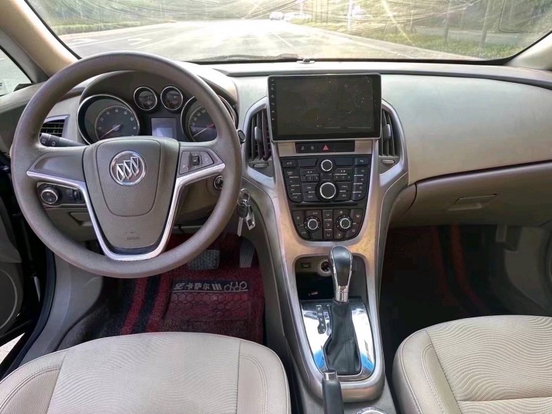 枣庄14年别克英朗GT4