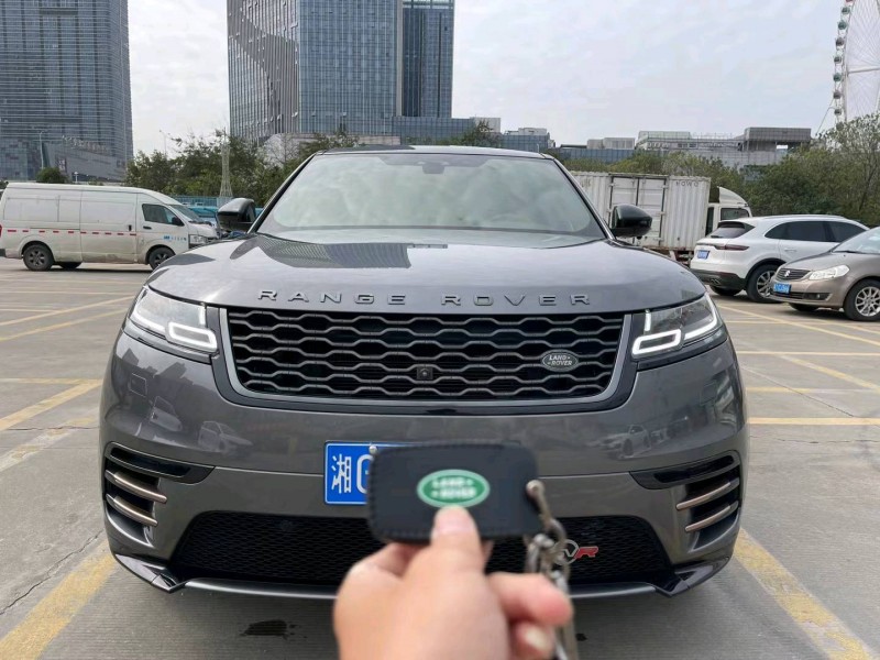 广州21年路虎极光1