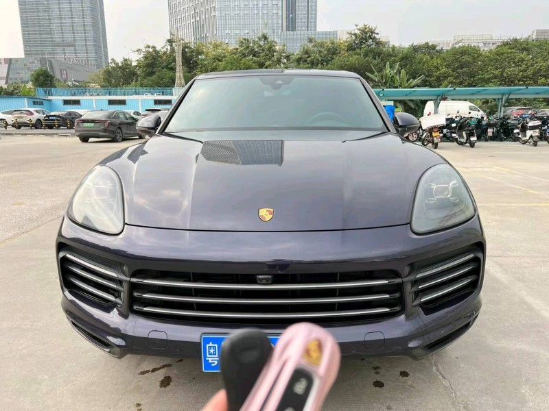 广州20年保时捷卡宴1
