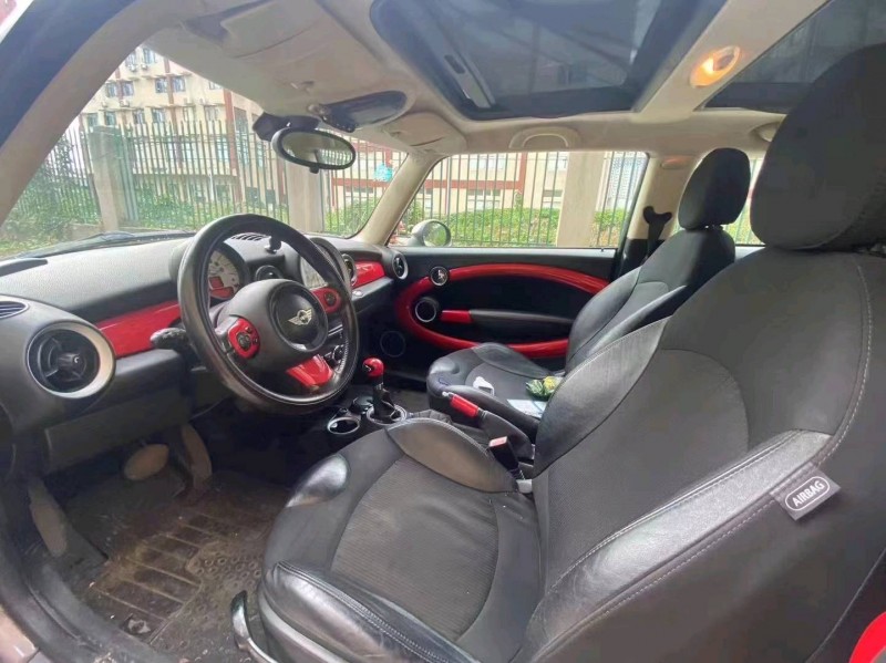 宜昌11年MINICooper3