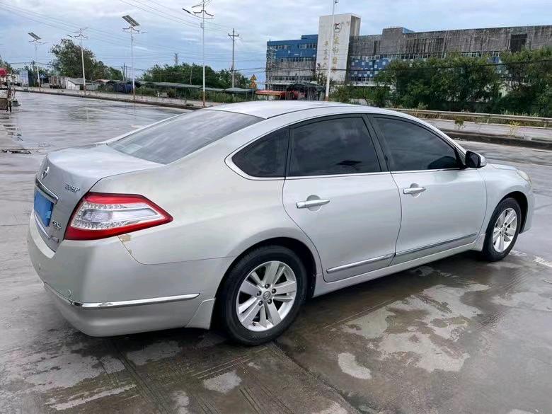 潮州11年日產天籟8