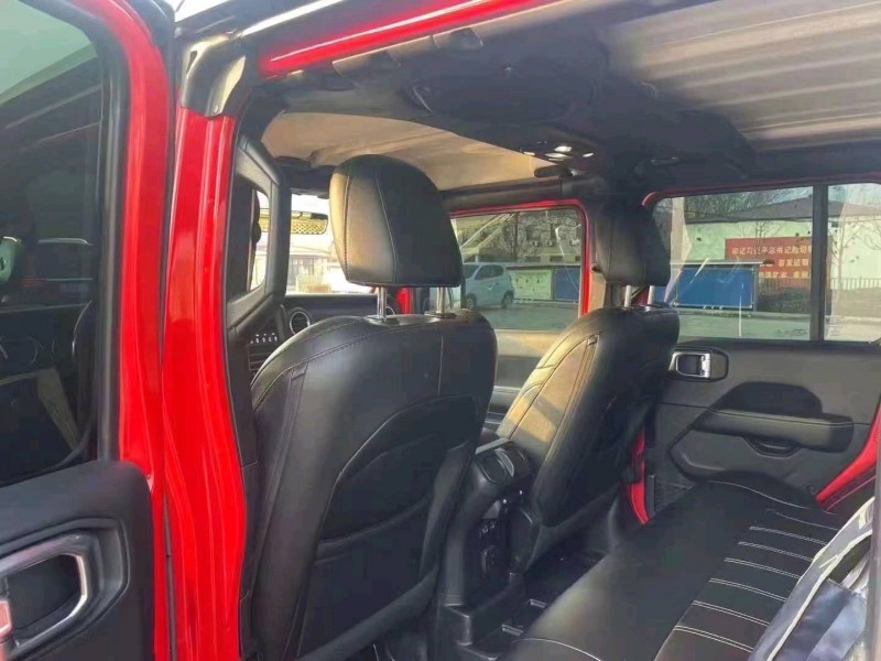 枣庄20年Jeep牧马人7