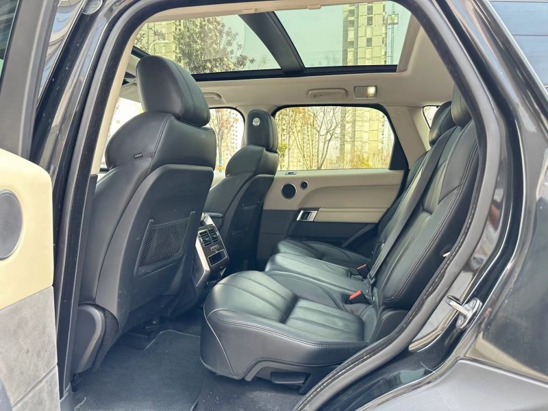 济宁14年路虎揽胜运动5