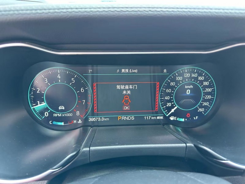 济宁19年福特野马6