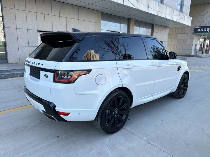 济宁21年路虎揽胜运动4