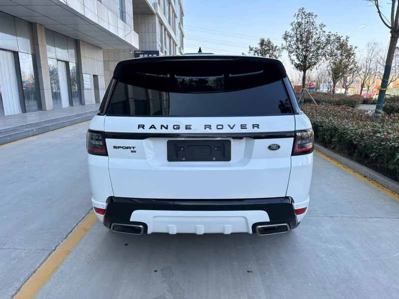 济宁21年路虎揽胜运动9