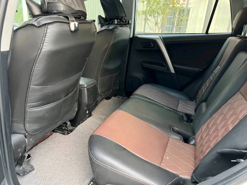 徐州18年丰田RAV4荣放4