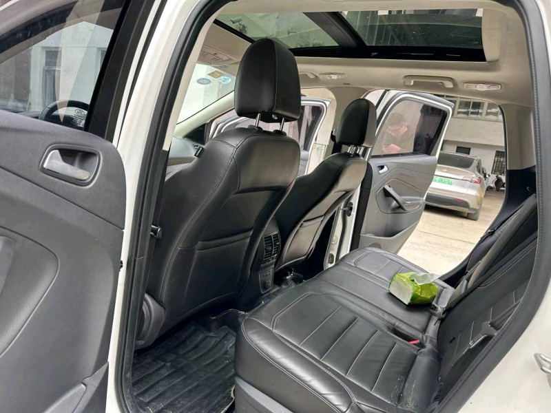 徐州17年福特翼虎8