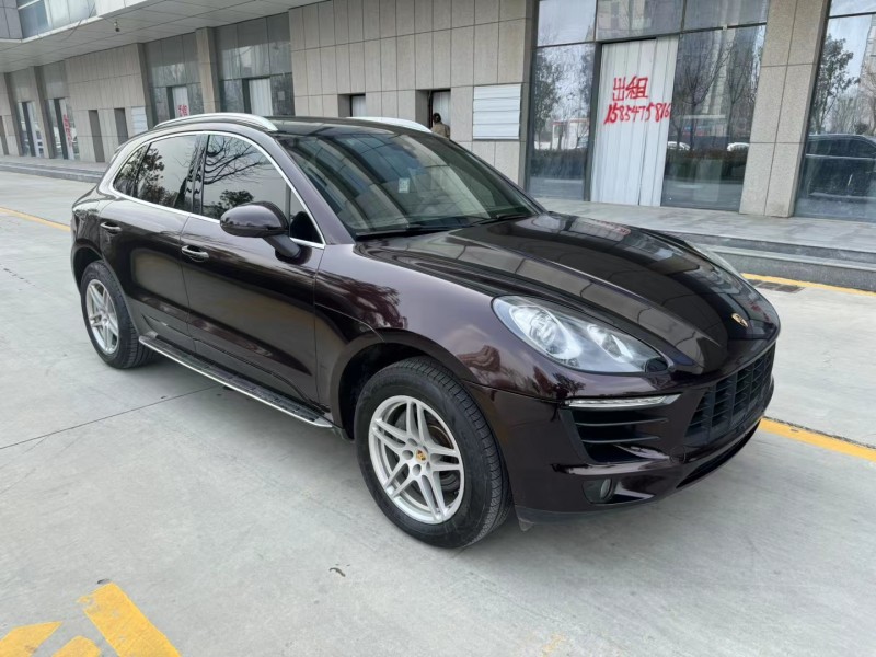 济宁17年保时捷Macan2