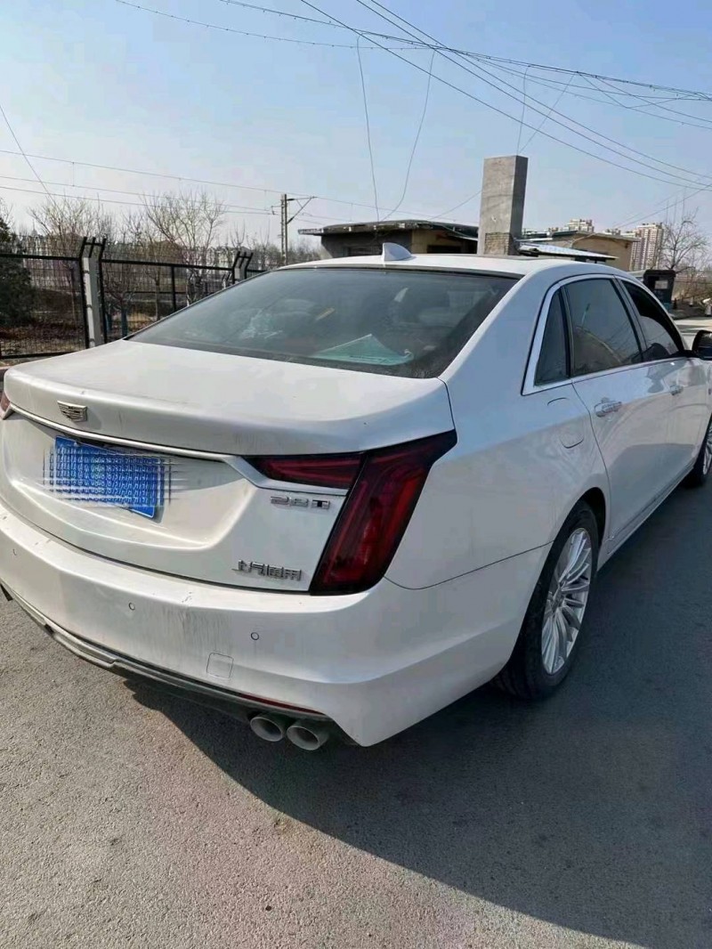 东营21年凯迪拉克CT63