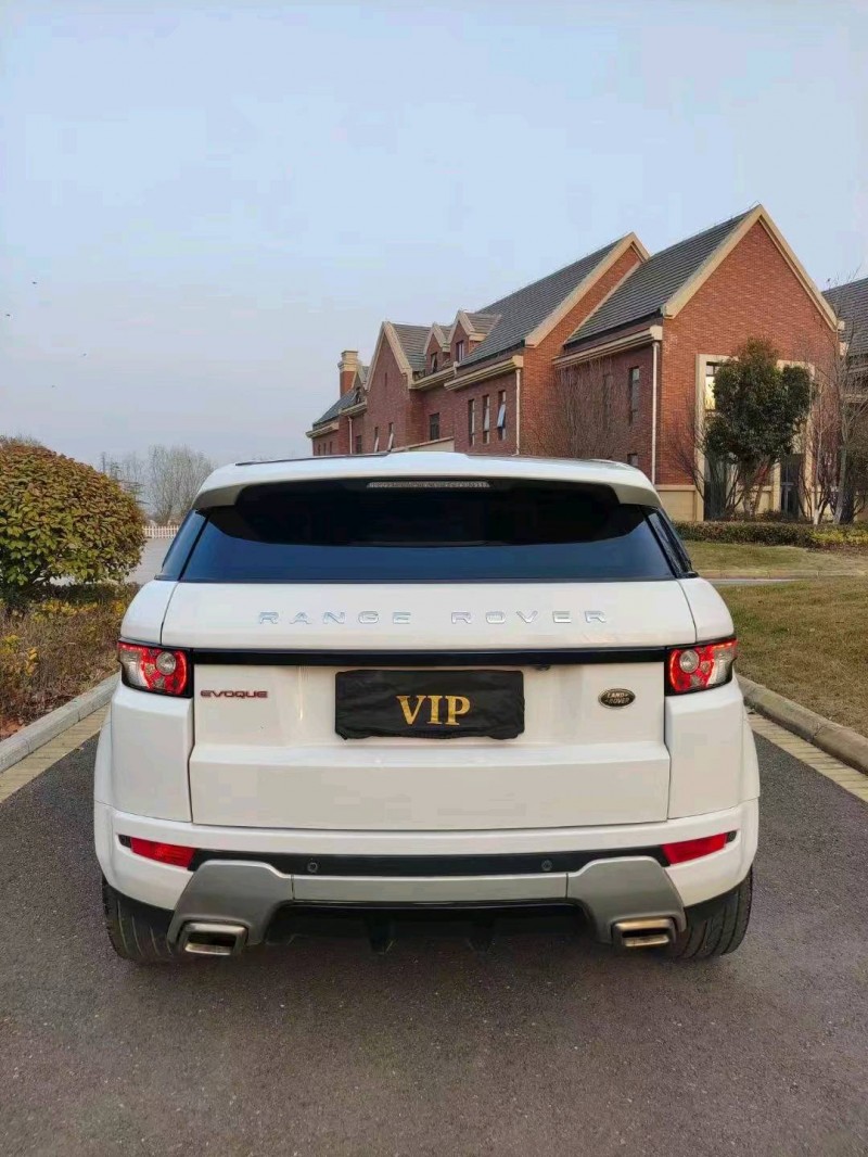 枣庄15年路虎极光5