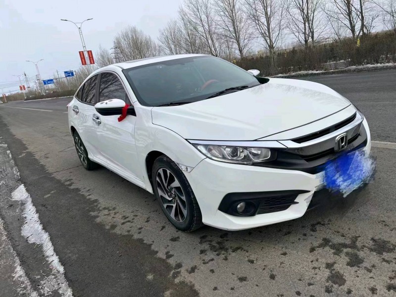 邢台18年本田思域2