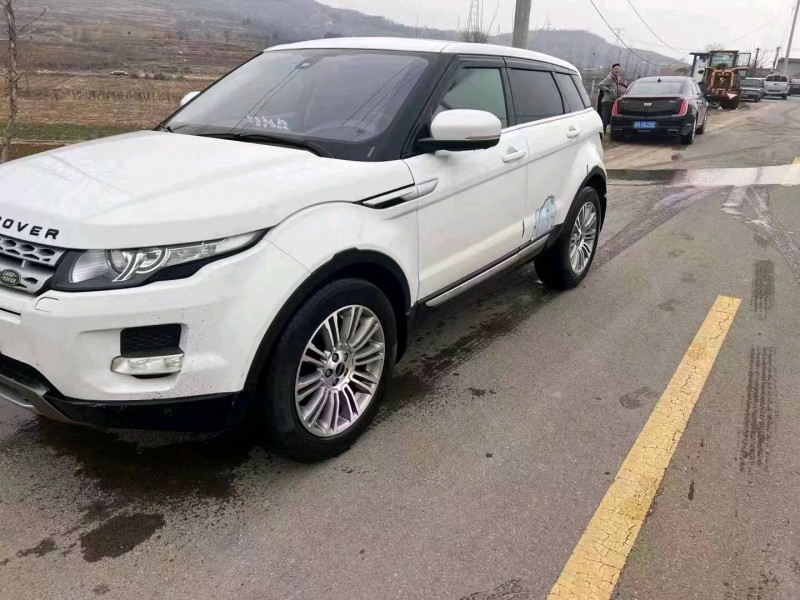 东营12年路虎揽胜极光(进口)2