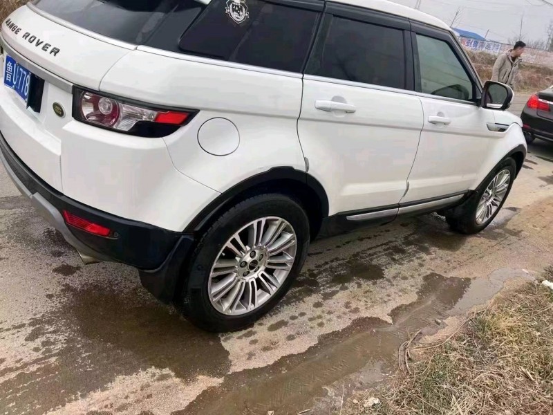 东营12年路虎揽胜极光(进口)7