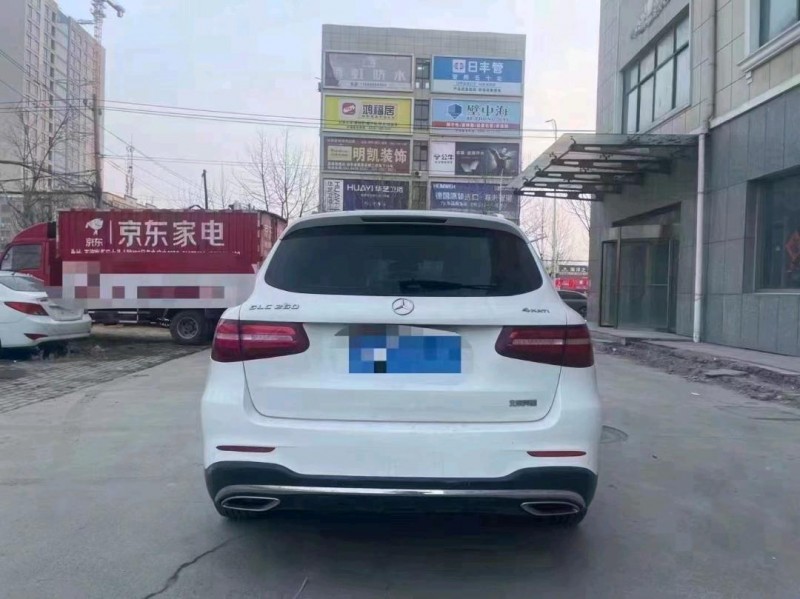 淄博17年奔驰GLC8