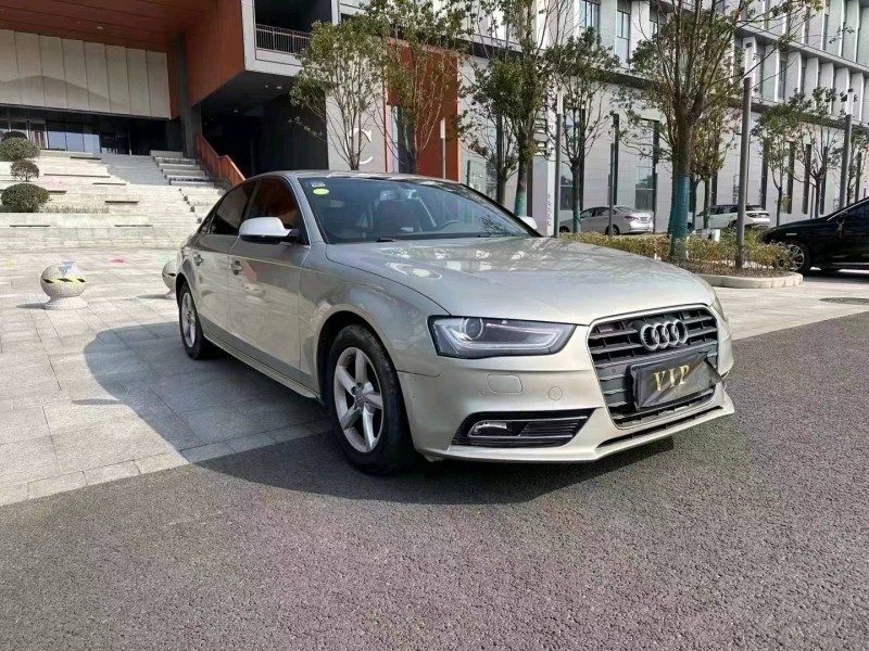 常州15年奧迪A4L3
