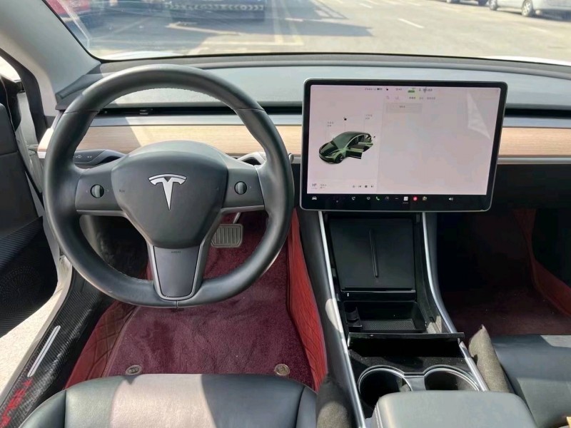 寶雞19年特斯拉MODEL 35