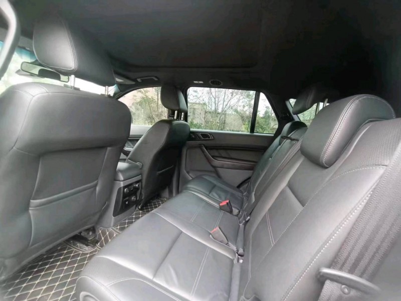 汕头16年福特撼路者5