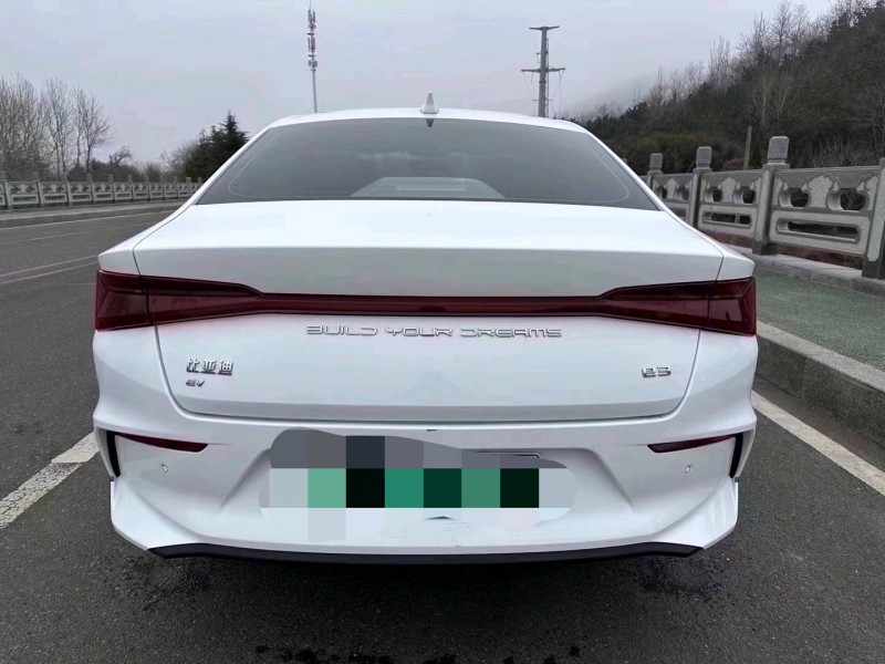 枣庄23年比亚迪E38