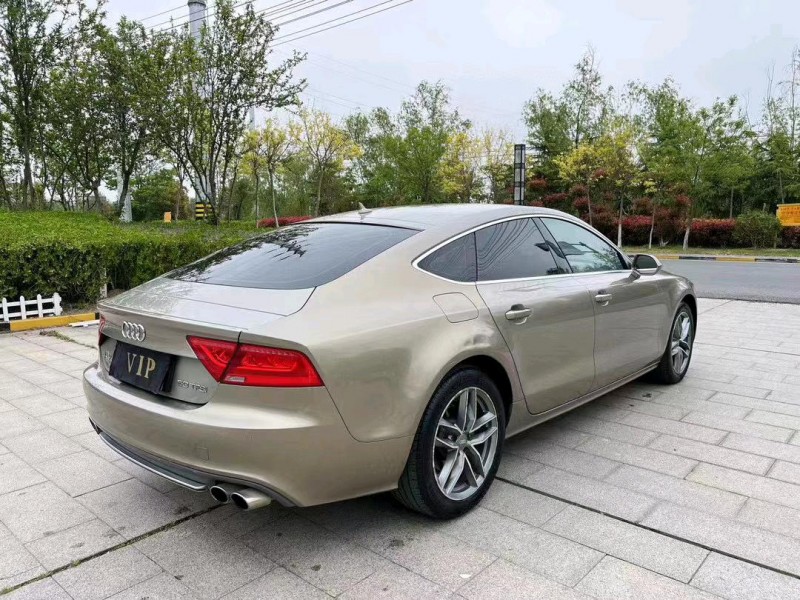 盐城14年奥迪A7L8