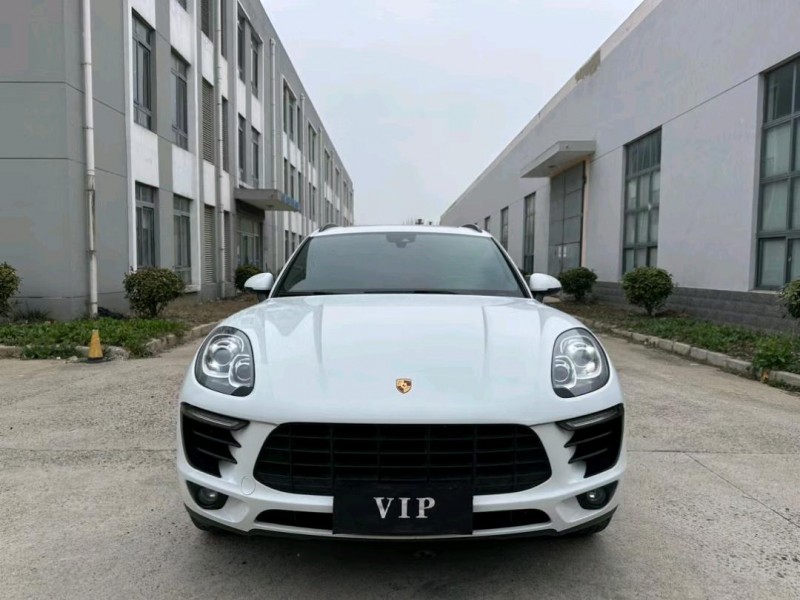 盐城17年保时捷Macan1
