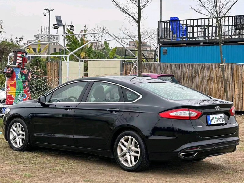 汕头16年福特蒙迪欧7