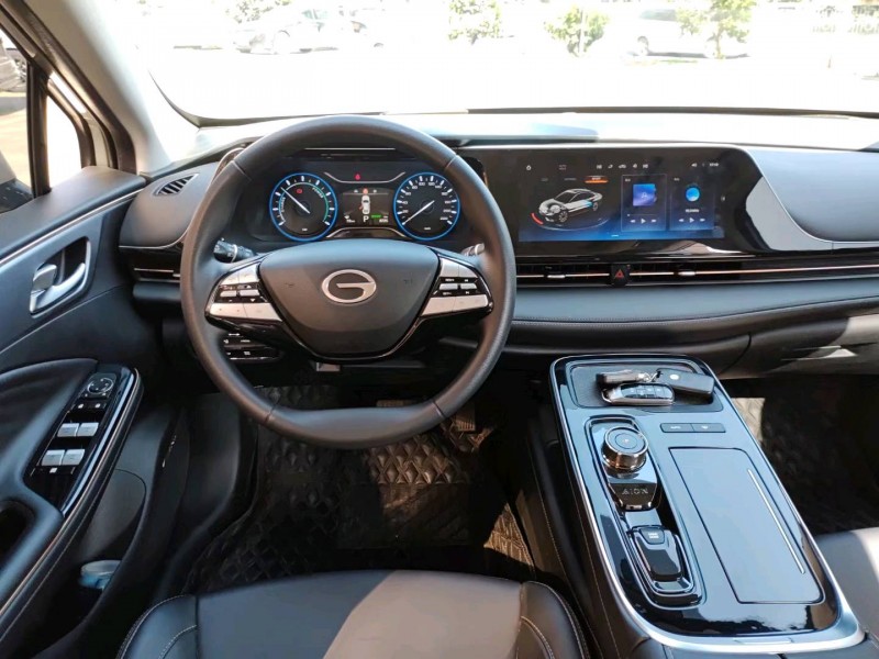 佛山23年传祺埃安S9