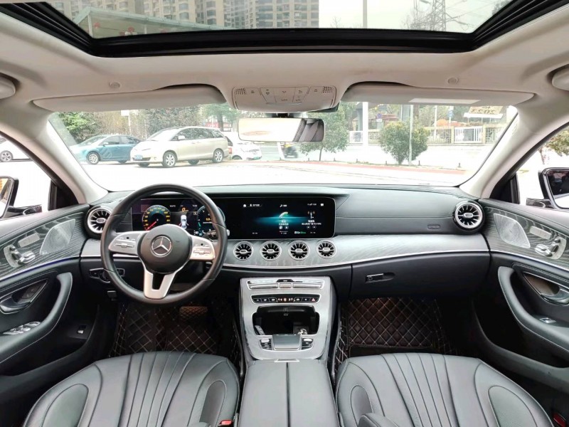 佛山21年奔驰CLS8