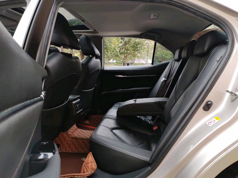 佛山18年丰田凯美瑞6