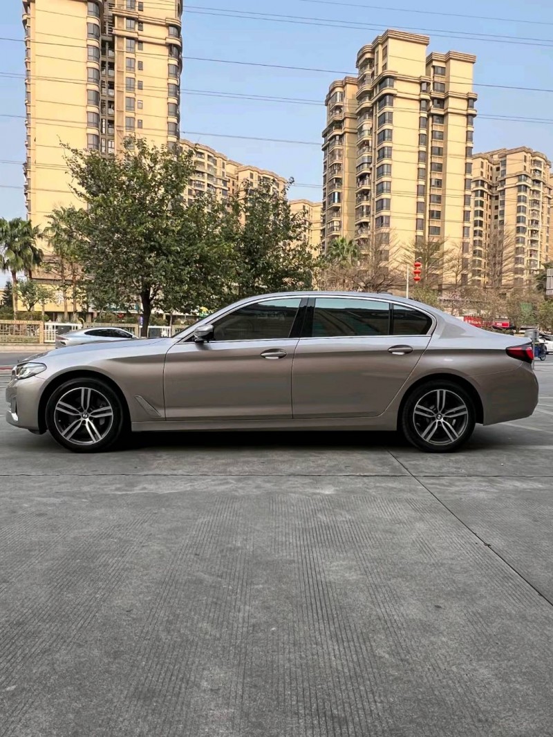 佛山21年宝马5系3