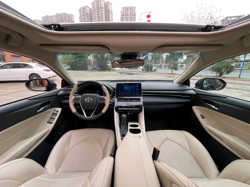 佛山23年丰田亚洲龙9