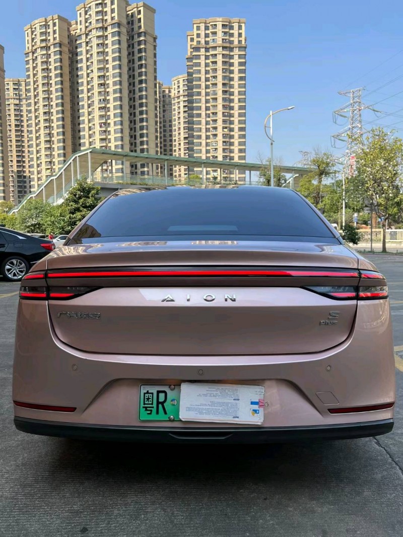 佛山22年传祺埃安S4