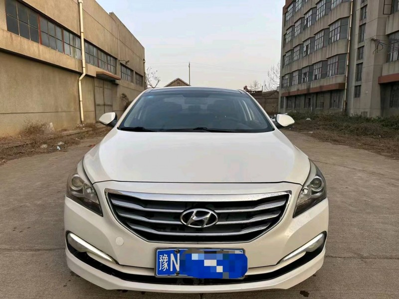 济南16年现代名图1