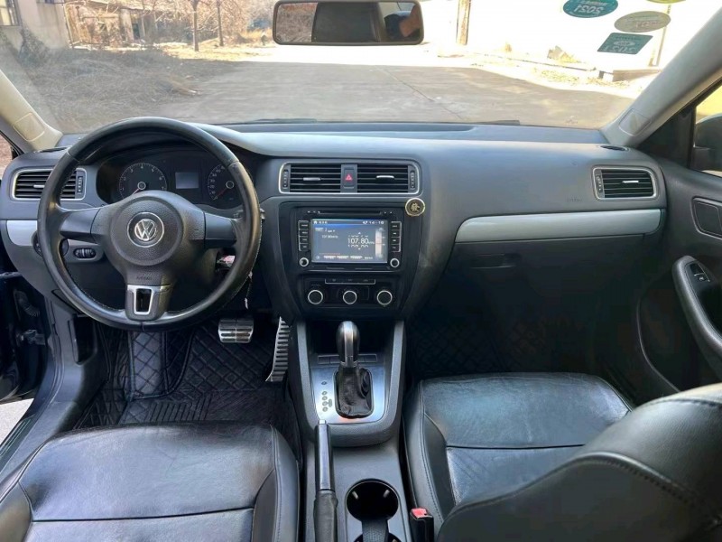 济南15年大众速腾6