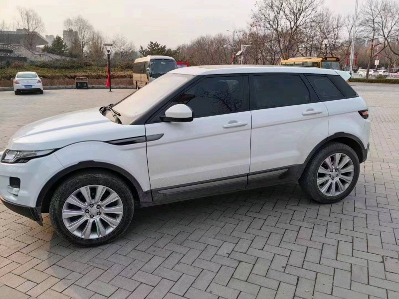 枣庄15年路虎揽胜极光(进口)2