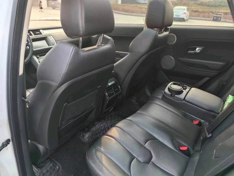 枣庄15年路虎揽胜极光(进口)7