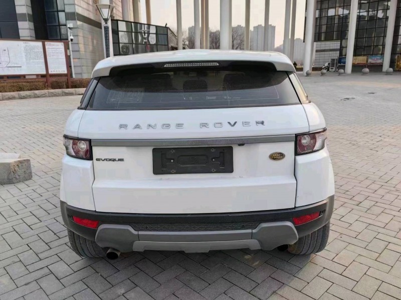 枣庄15年路虎揽胜极光(进口)8