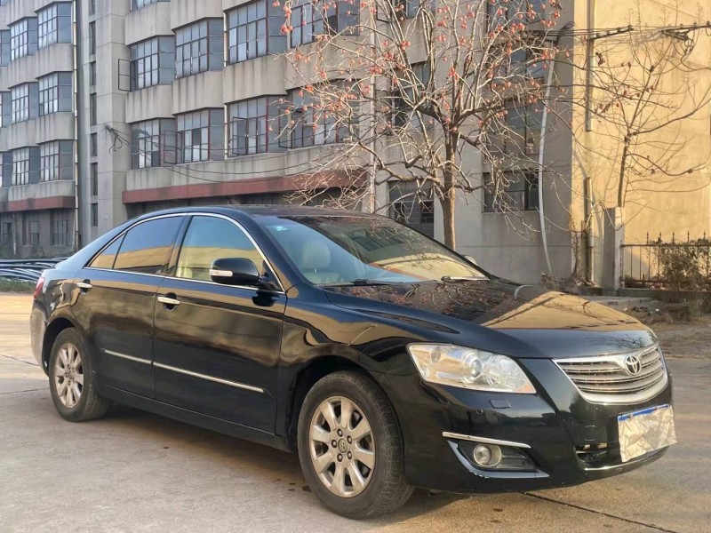 济南09年丰田凯美瑞2