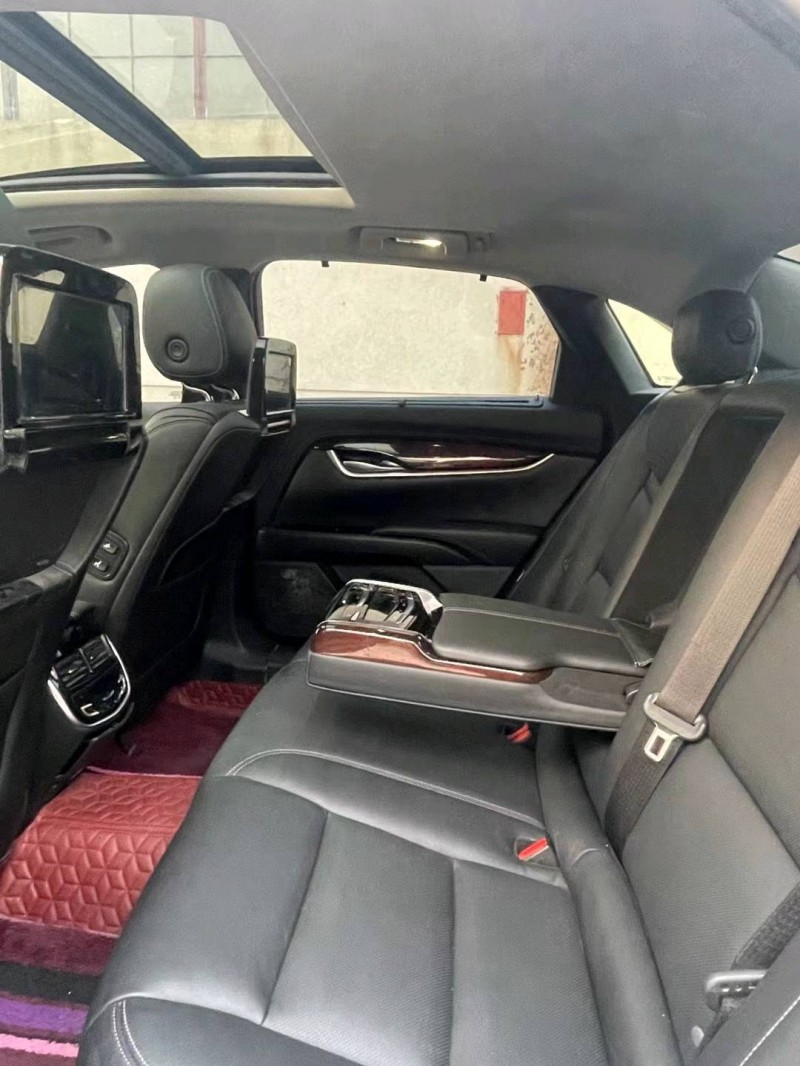 济南16年凯迪拉克XTS4